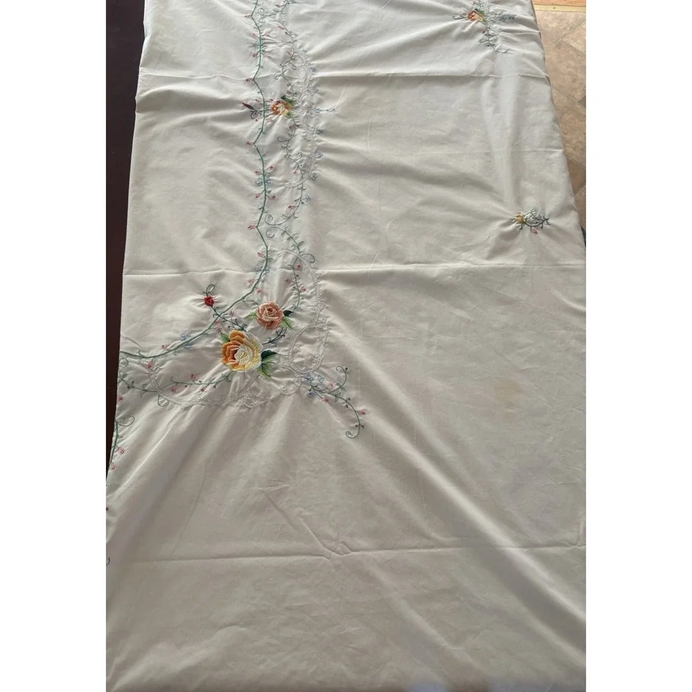 Vintage Embroidered Tablecloth Flowers & Vines Large 64